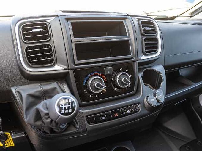 Laika Kosmo L 105 UPE 92.286 €