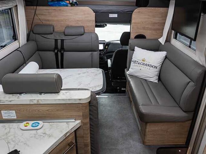 Dethleffs XXL A 9000-2 HUBSTÜTZEN NP 285.000€