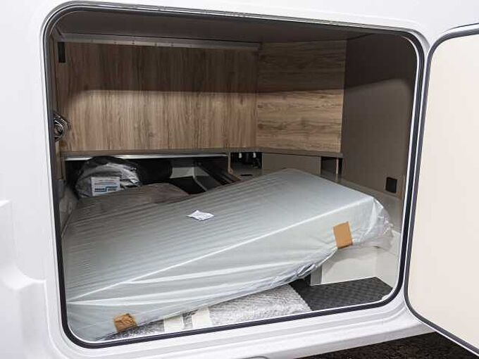 Eura Mobil Profila T 675 SB Automatik MJ 26