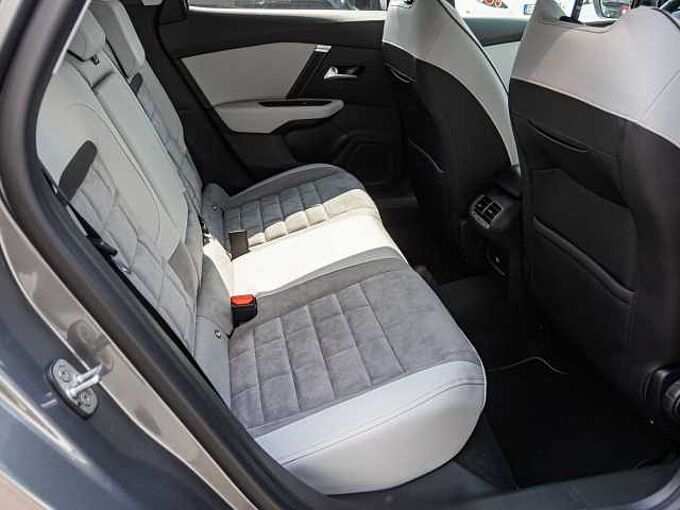 Citroen C4 Hybrid 145 MAX