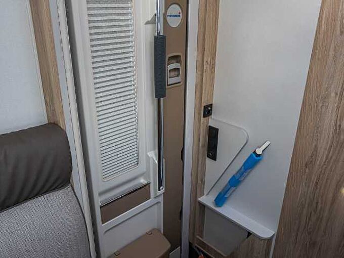 Eura Mobil Profila T 696 EB Comfort