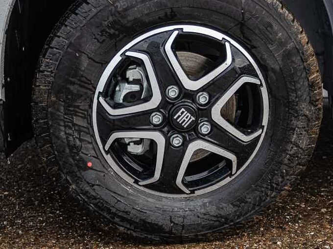 Laika Ecovip L 3019 Titanio UPE 104.000 €