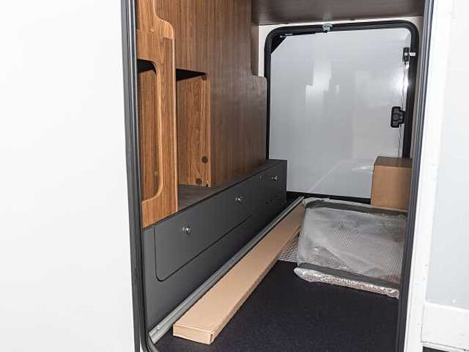 Laika Ecovip L 3019 Titanio UPE 104.000 €