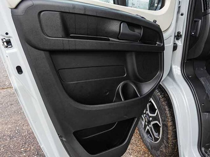 Laika Ecovip L 3019 Titanio UPE 104.000 €