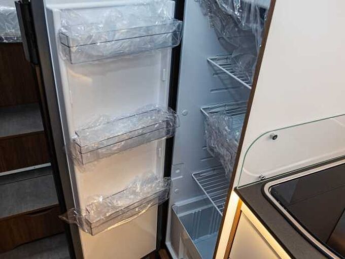 Laika Ecovip L 3019 Titanio UPE 104.000 €