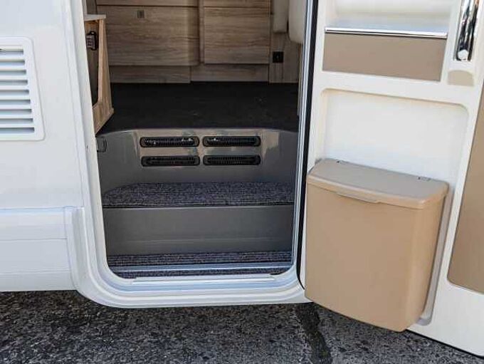 Eura Mobil Profila T 720 EF Automatik MJ 26