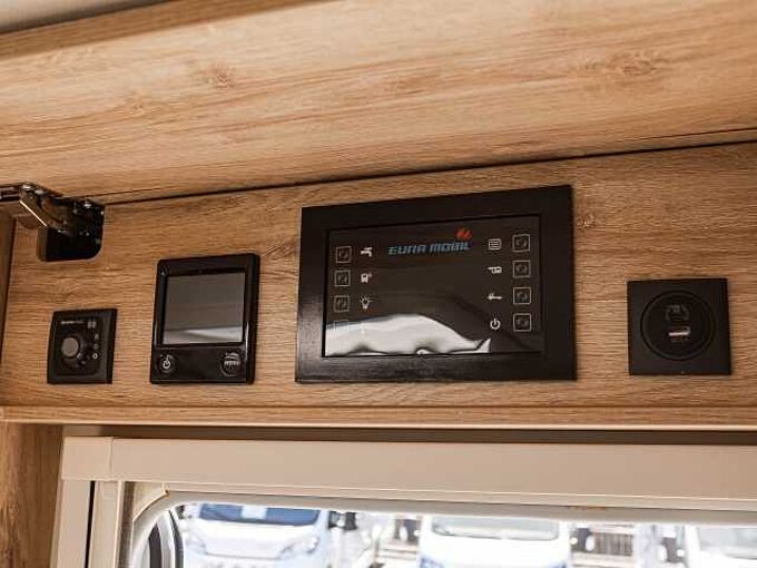 Eura Mobil Profila T 726 QF 4 Pakete Backofen MJ26 SOFORT