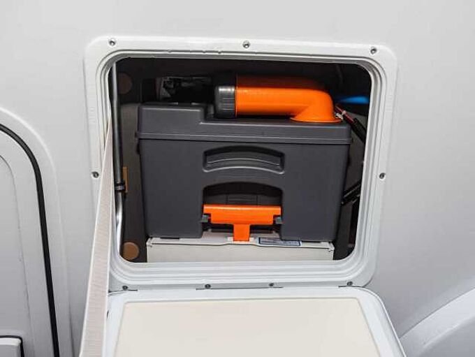 Eura Mobil Profila T 726 QF 4 Pakete Backofen MJ26