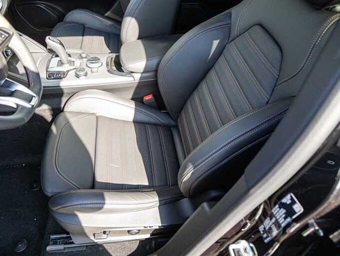 Alfa Romeo Stelvio 2.2 Diesel 16V AT8-Q4 INTENSA VOLL!