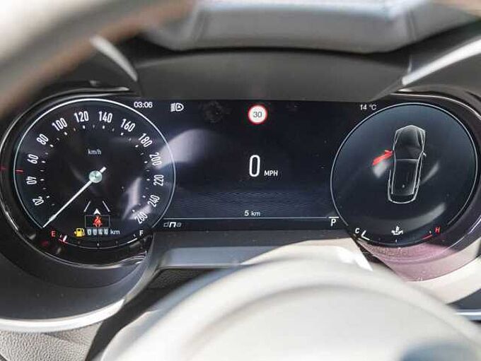 Alfa Romeo Stelvio 2.0 16V Turbo AT8-Q4 INTENSA VOLL!