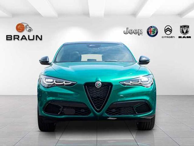 Alfa Romeo Stelvio 2.0 16V Turbo AT8-Q4 INTENSA VOLL!