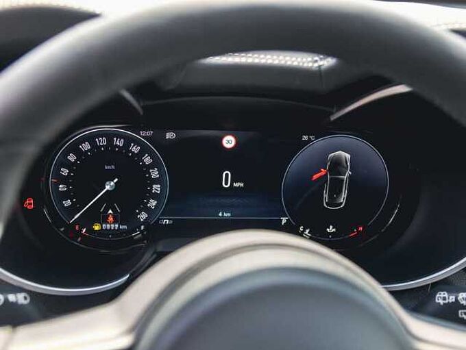 Alfa Romeo Stelvio 2.0 16V Turbo AT8-Q4 Veloce VOLL!