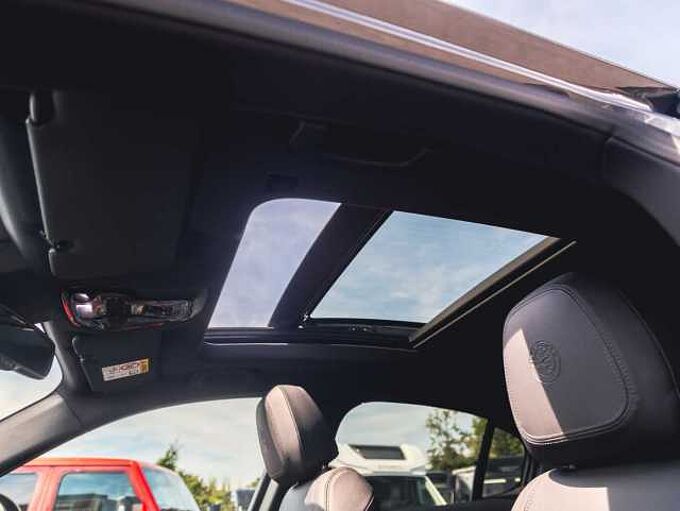 Alfa Romeo Stelvio 2.0 16V Turbo AT8-Q4 Veloce VOLL!