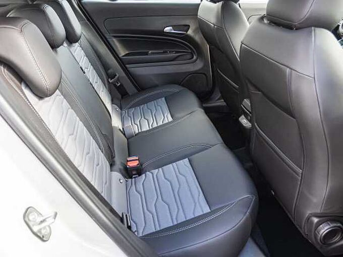 Jeep Avenger 1.2 48V 4xe Hybrid eAWD Upland