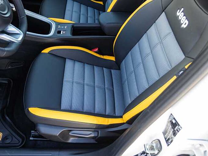 Jeep Avenger 1.2 48V 4xe Hybrid eAWD The North Face