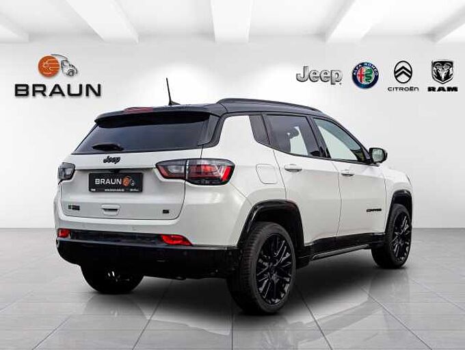 Jeep Compass S e-Hybrid 1.5 48V Technologie Paket