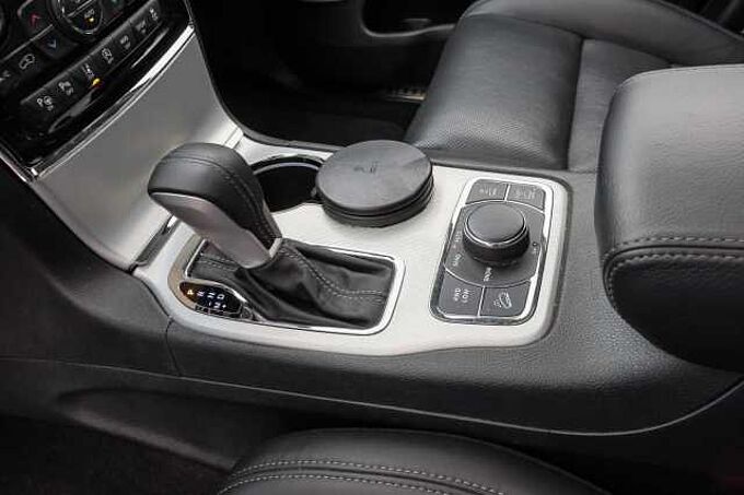 Jeep Grand Cherokee 3.0 V6 Multijet 4WD AT Summit AHK