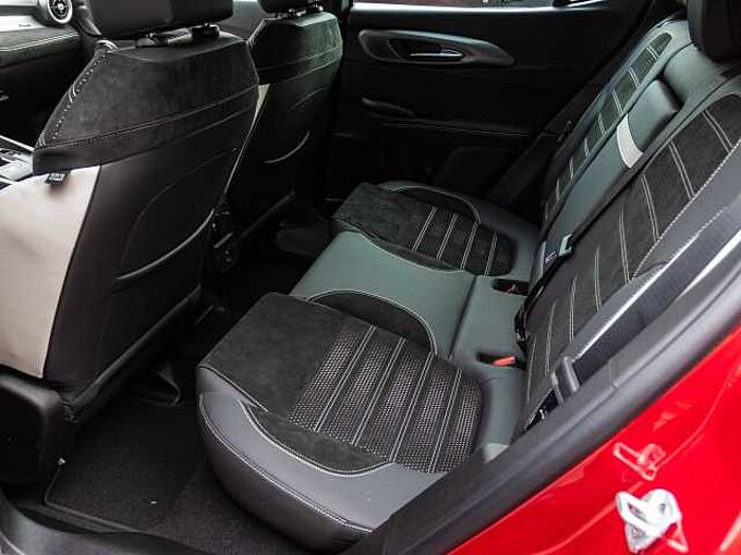 Alfa Romeo NEUER Tonale SportSpeciale 1.5Hybrid 128kW/174PS