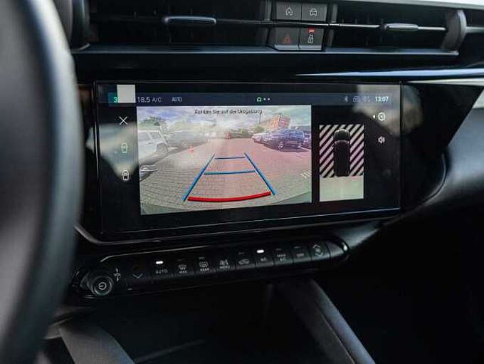 Alfa Romeo Junior ELETTRICA SPECIALE 115 KW (156 PS)