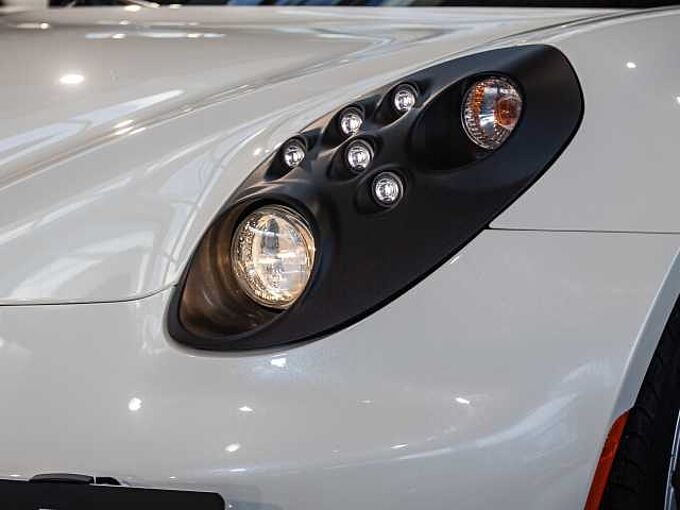 Alfa Romeo 4C 1.8 TBi Coupé NUR 4107km!