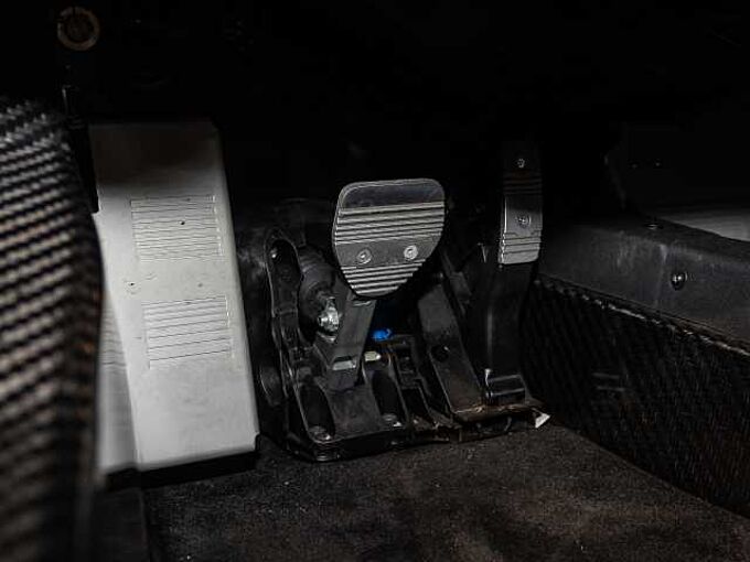 Alfa Romeo 4C 1.8 TBi Coupé NUR 4107km!