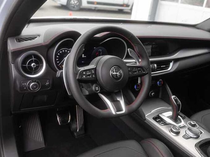 Alfa Romeo Stelvio COMPETIZIONE 2.0 Turbo 16V AT8-Q4
