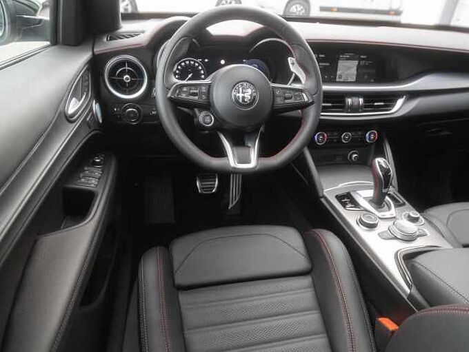 Alfa Romeo Stelvio COMPETIZIONE 2.0 Turbo 16V AT8-Q4