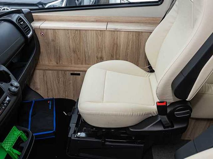 Eura Mobil Integra Line 720 QF MARKISE 06/2026