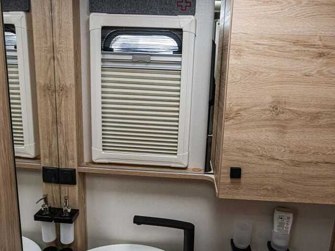 Eura Mobil Integra Line 720 QF MARKISE 06/2026