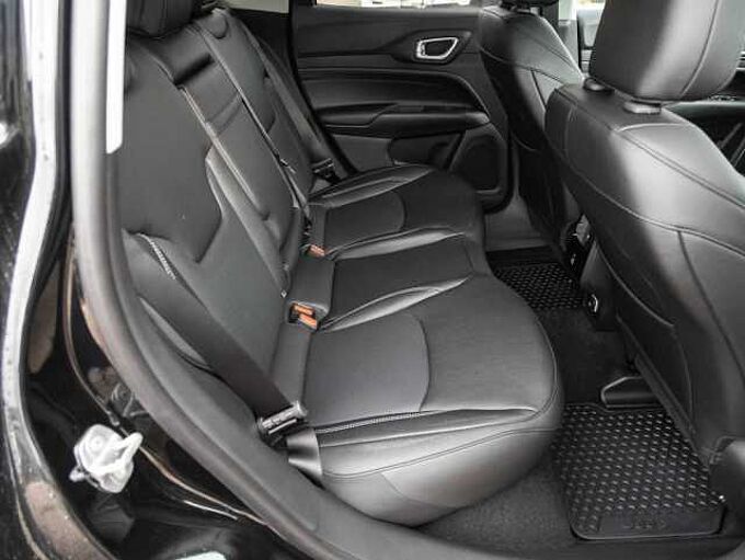 Jeep Compass PHEV 'S' 4Xe Winterpaket