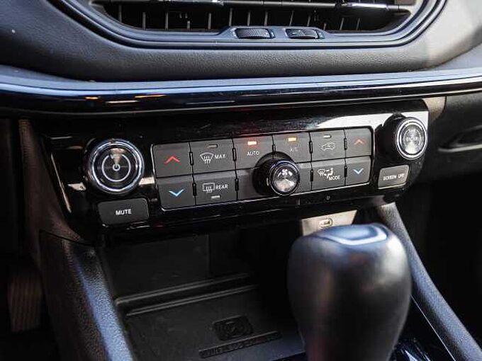 Jeep Compass S 1.5 T4 48V Alpine Sound