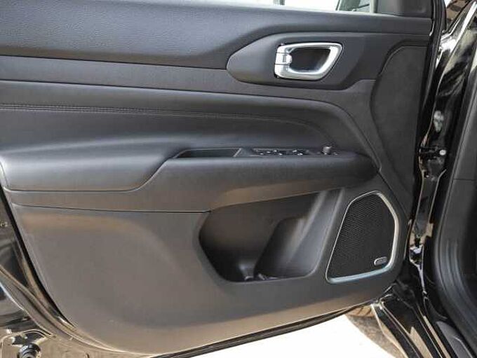 Jeep Compass S 1.5 T4 48V Alpine Sound