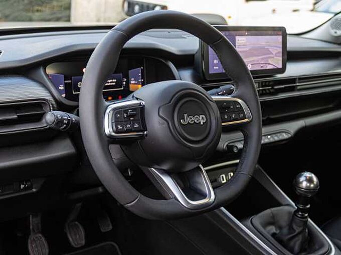 Jeep Avenger 1.2 Altitude 18' Alu / Kamera / Navi