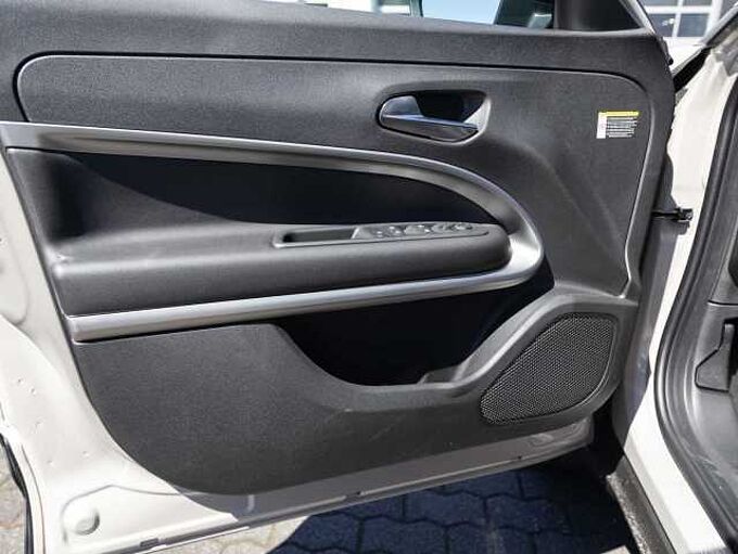 Jeep Avenger 1.2 Altitude 18' Alu / Kamera / Navi