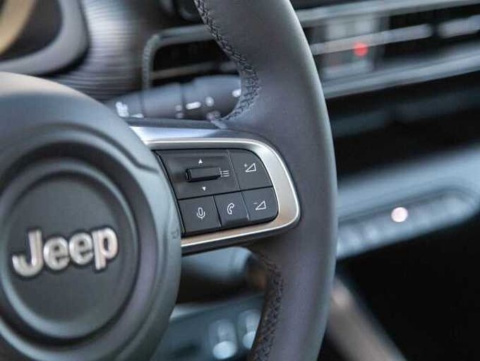 Jeep Avenger 1.2 Altitude 18' Alu / Kamera / Navi