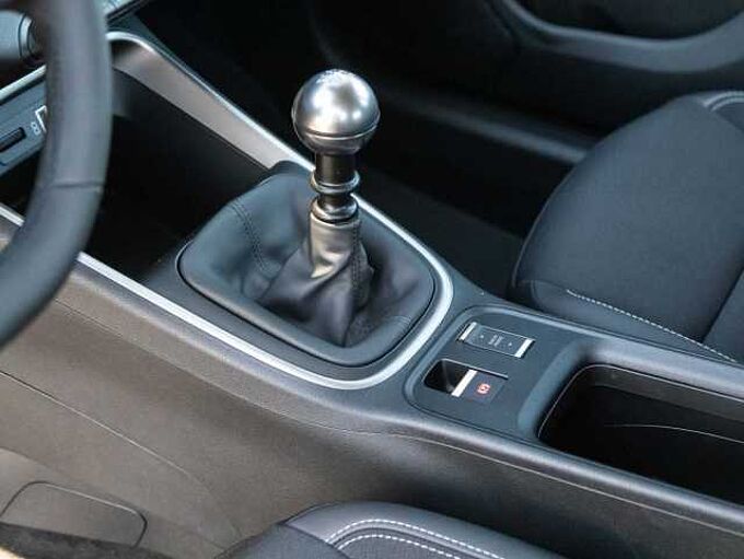 Jeep Avenger 1.2 Altitude 18' Alu / Kamera / Navi