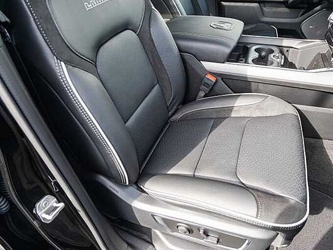 Dodge RAM 1500 Laramie Night Premium LPG