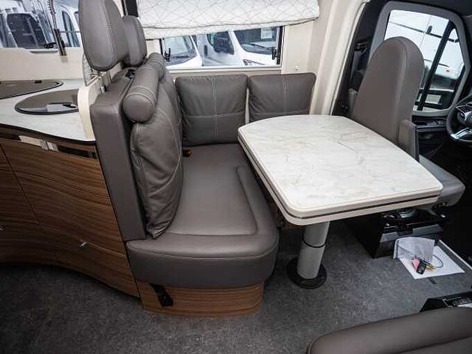 Eura Mobil Contura 766 EB Comfort Leder