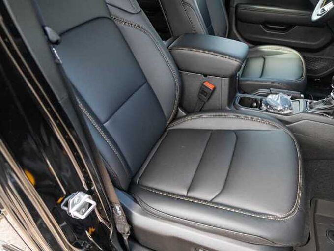 Jeep Wrangler MY25 Sahara 2.0l T-GDI Unlimited