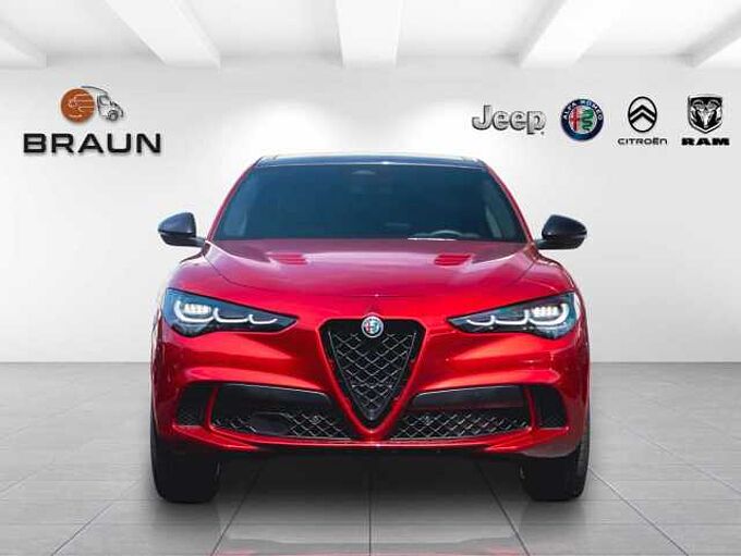 Alfa Romeo Stelvio V6 2.9 Bi-Turbo AT8-Q4 Quadrifoglio