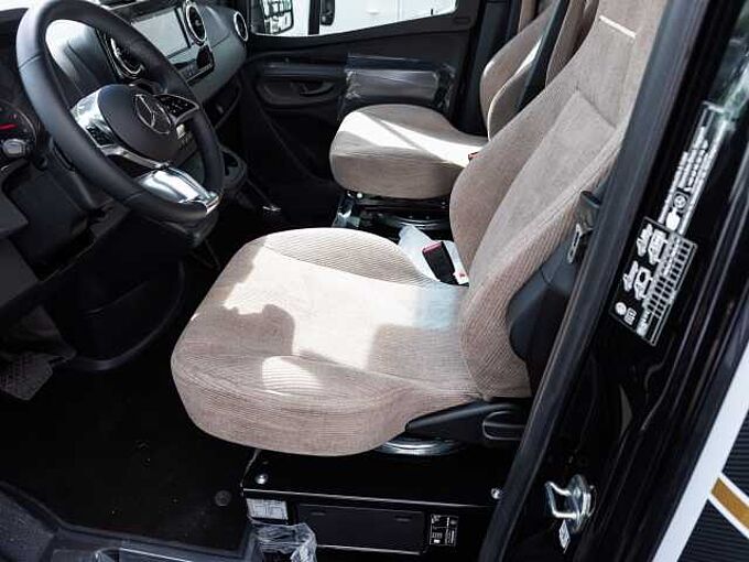 Eura Mobil Profila T 726EF Comfort-Level MESSEPREIS