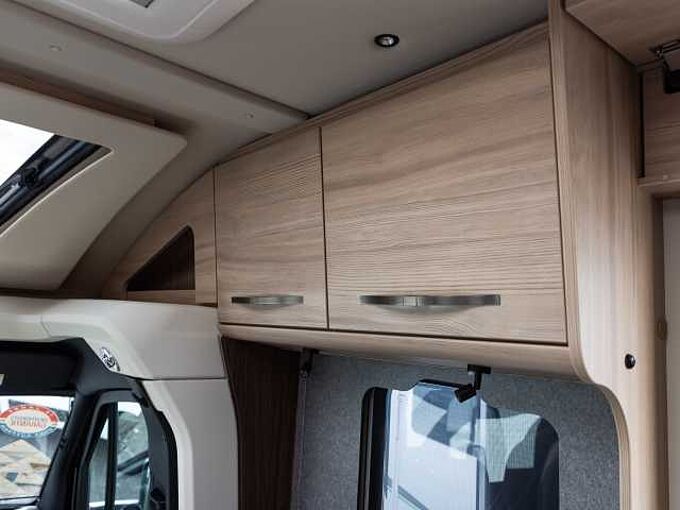 Eura Mobil Profila T 726EF Comfort-Level MESSEPREIS