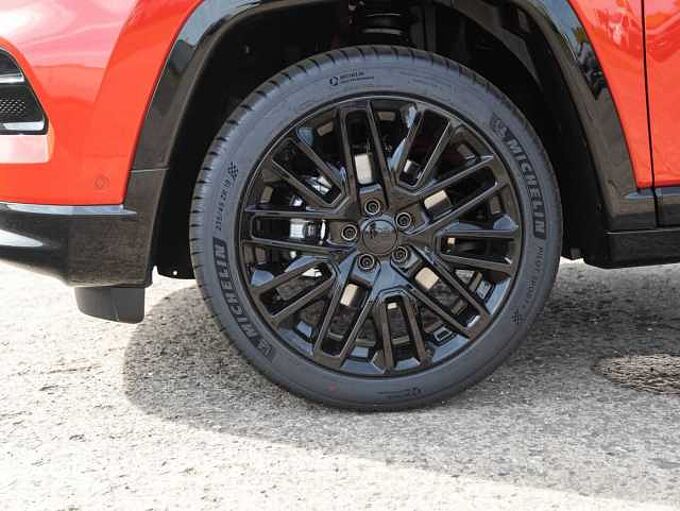 Jeep Compass e-Hybrid MY23 S 1.5 T4 48V Alpine Sound