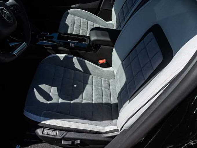 Citroen C4 Hybrid 145 MAX