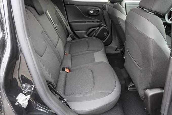 Jeep Renegade 1.3 T-GDI Limited Panorama/Kenwood