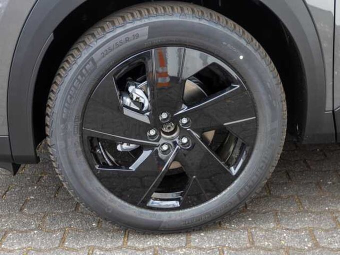 Citroen C5 Aircross Hybrid 145 PLUS
