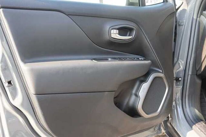 Jeep Renegade 'S' 1.6 MultiJet LED Navi