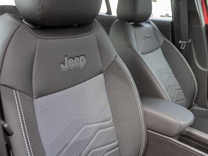 Jeep Avenger 1.2 Altitude Winter Paket