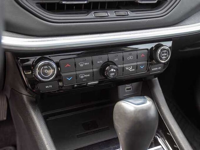 Jeep Compass PHEV 'S' 4Xe Lederpaket / Panorama