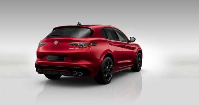 Alfa Romeo Stelvio V6 2.9 Bi-Turbo AT8-Q4 Quadrifoglio